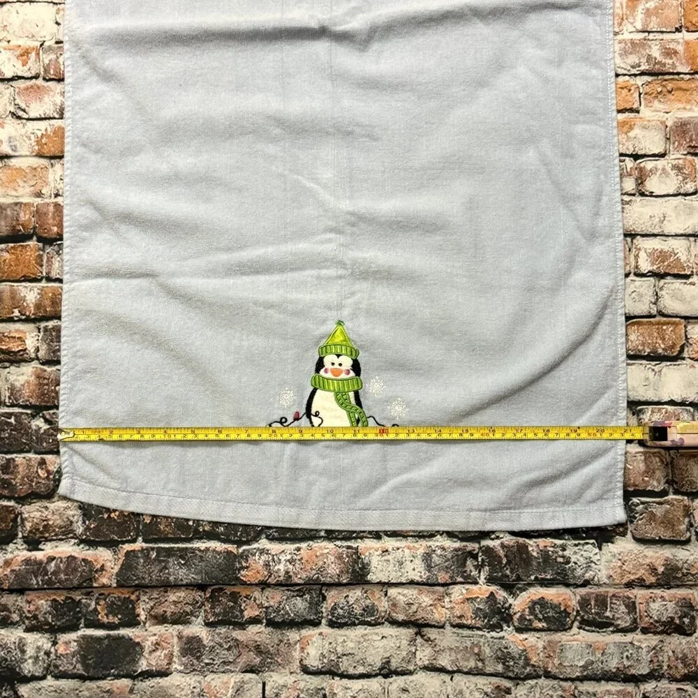Vintage Trim a Home Bath Towel Set with Penguin - 1 Full Size \ 2 Hand Towels